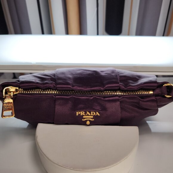 Vintage Prada Mini Wristlet Bag in Purple Eggplant Satin Fabric w Gold Hardware - Picture 3 of 16